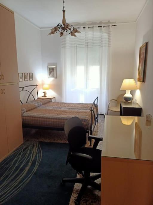 Appartamento Zona Centro Foce Genoa Luaran gambar